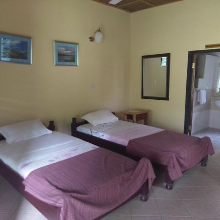 Big Foot Safari Lodge Wli Afegame Buitenkant foto