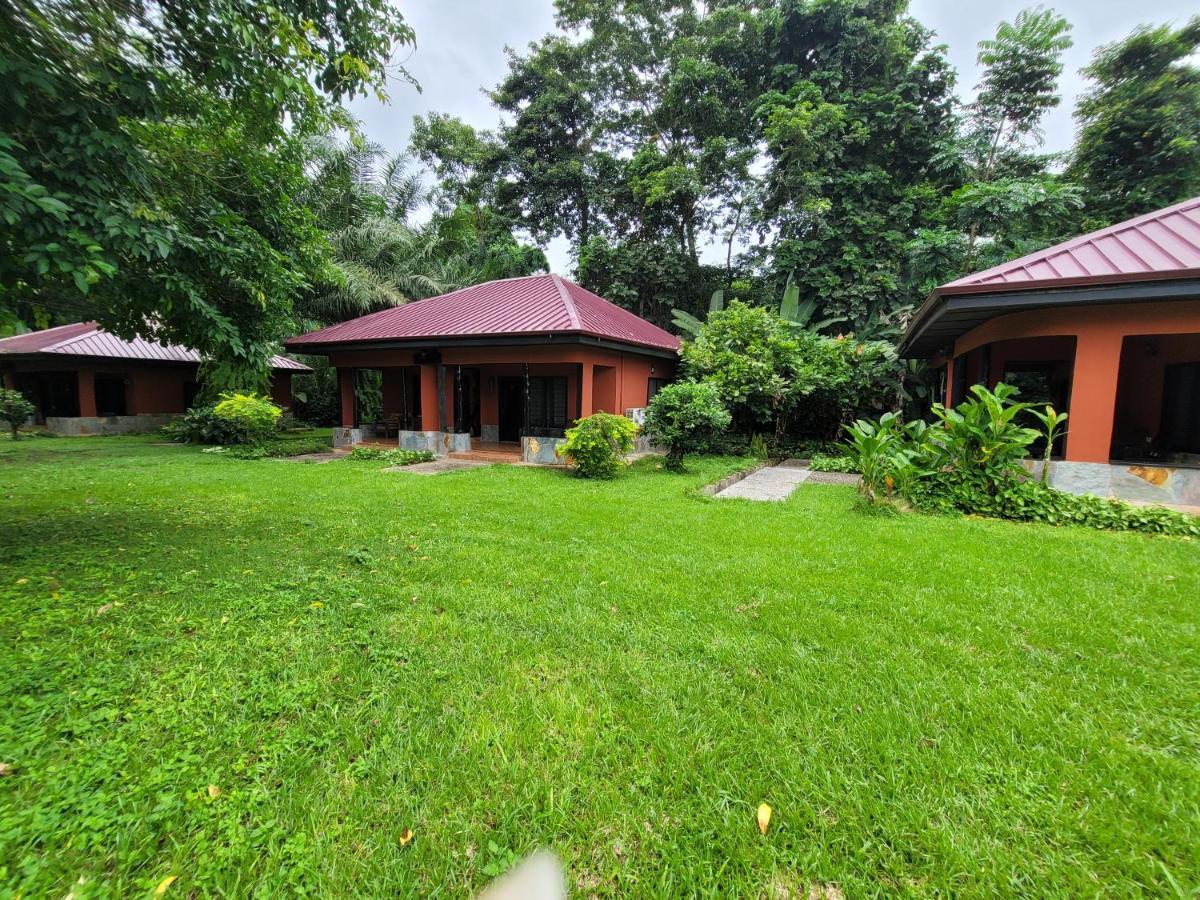Big Foot Safari Lodge Wli Afegame Buitenkant foto