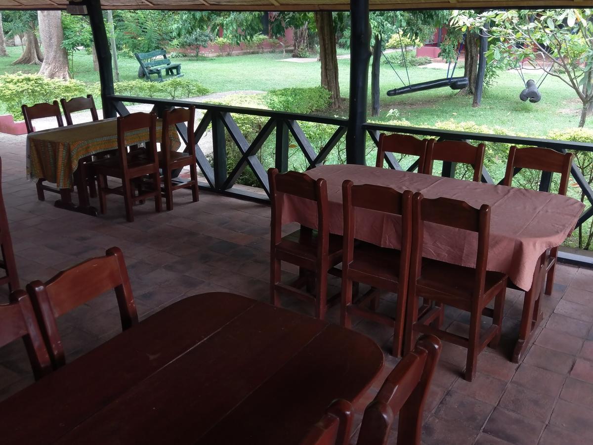 Big Foot Safari Lodge Wli Afegame Buitenkant foto