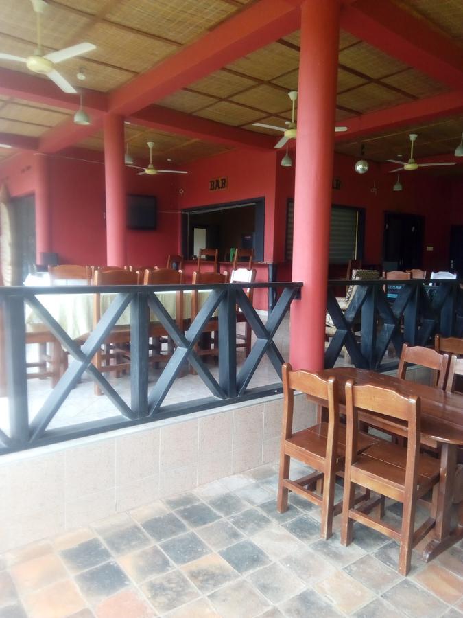Big Foot Safari Lodge Wli Afegame Buitenkant foto