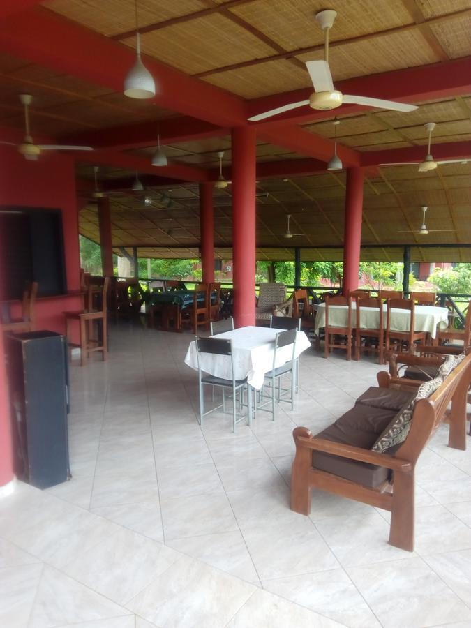 Big Foot Safari Lodge Wli Afegame Buitenkant foto